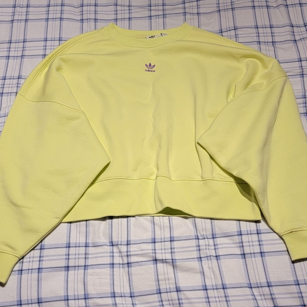 Women's sweatshirt